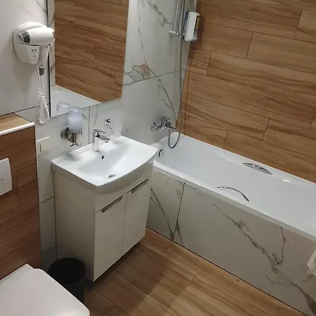 центр! університет